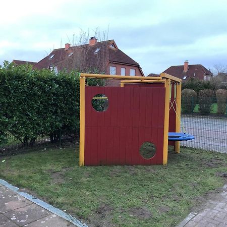 Ferienhaus Hooksiel Mit Sauna Und Kamin Schillig Esterno foto